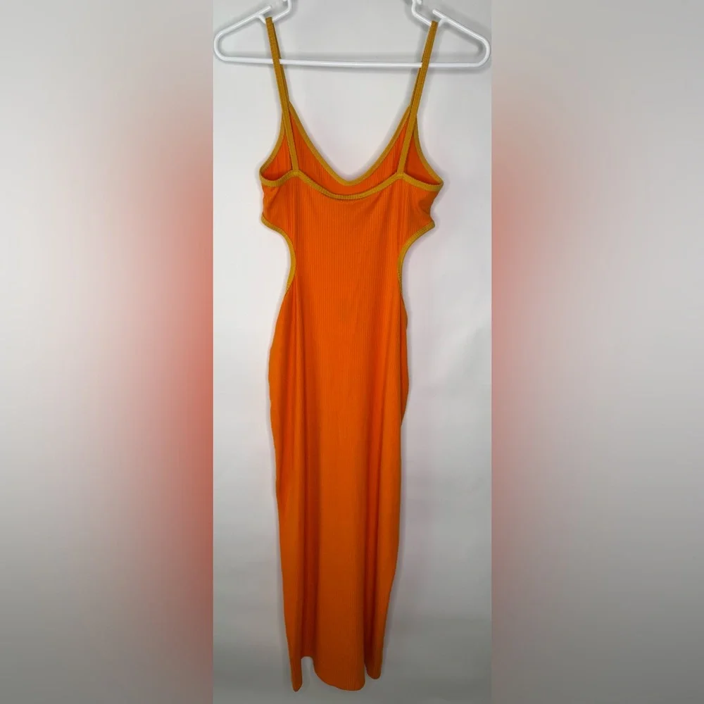 Reformation Lilou Knit Dress - Picture 4 of 17
